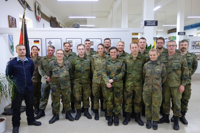 20170406 Besuch StZg PzPiBtl 130 003