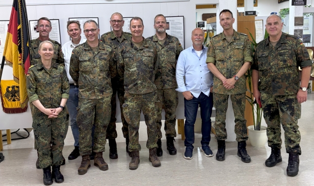 20250604 Besuch OTL Dr Klein + Angeh BMVg